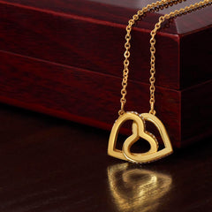 Interlocking Hearts necklace : A Symbol of Everlasting Love and Connection